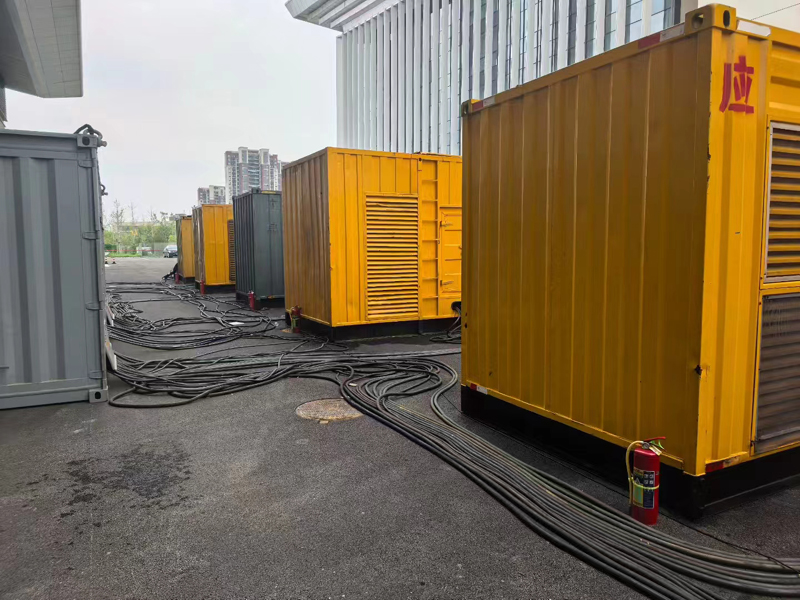 兰陵不同季节柴油发电机组保养有哪些注意事项？