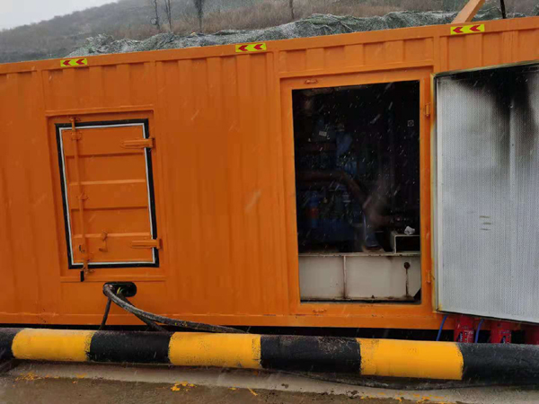 兰陵发电机出租 柴油发电机组电压低报警怎么办？